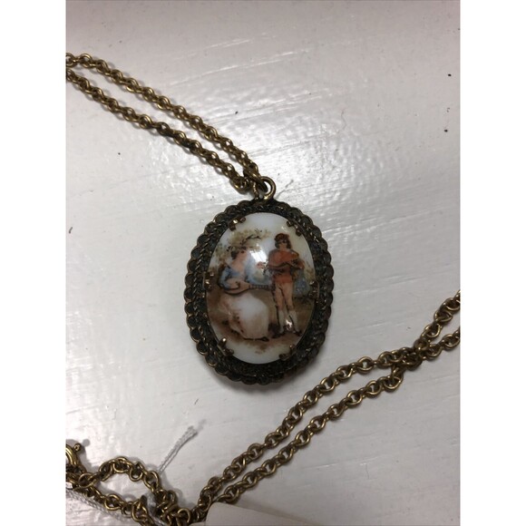 Cameo Jewelry - Vintage Antique Cameo Pendant Locket